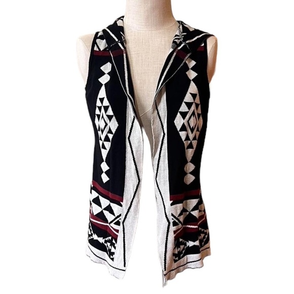 Hippie Rose Medium Sleeveless Cardigan Hood Aztec Southwestern Layering Casual - Picture 1 of 6